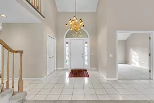 6057 Beachwood Dr, West Bloomfield, MI 48324 - Photo 5