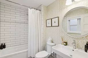 1824 Sherman St SE, Grand Rapids, MI 49506 - Photo 27