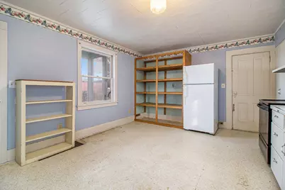 603 E Dowland Street, Ludington, MI 49431 - Photo 11