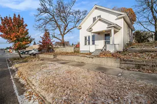 603 E Dowland St, Ludington, MI 49431 - Photo 29