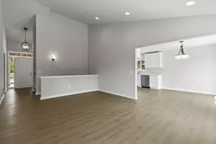 31627 Augusta Dr, Romulus, MI 48174 - Photo 7