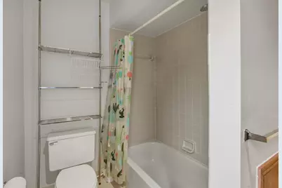 37692 N Laurel Park Drive, Livonia, MI 48152 - Photo 23