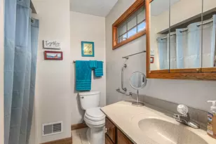 5501 Donavon Drive, Jackson, MI 49201 - Photo 9