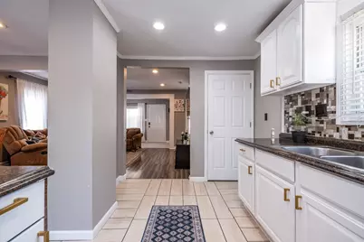 187 Wall Street, Pontiac, MI 48342 - Photo 13