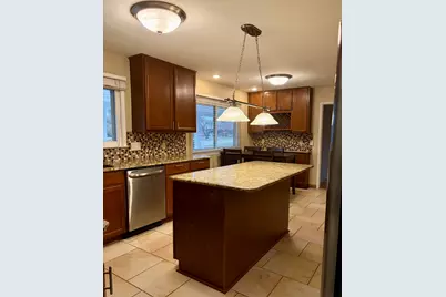 6493 Thorncrest Drive, Bloomfield Hills, MI 48301 - Photo 3