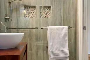 6493 Thorncrest Dr, Bloomfield Hills, MI 48301 - Photo 13