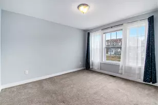 613 Trumpeter Bay Dr, Benton Harbor, MI 49022 - Photo 19