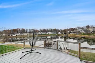 613 Trumpeter Bay Dr, Benton Harbor, MI 49022 - Photo 23