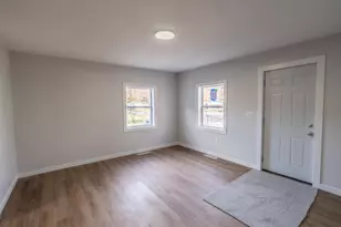 1521 Riblet St, Muskegon, MI 49445 - Photo 9