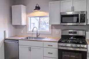 1521 Riblet St, Muskegon, MI 49445 - Photo 7