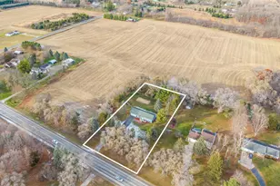 916 W Remus Rd, Mount Pleasant, MI 48858 - Photo 17