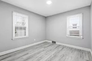 1541 Washington Ave, Lincoln Park, MI 48146 - Photo 13