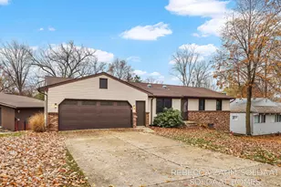 2370 Kent Blvd NE, Grand Rapids, MI 49503 - Photo 3