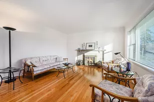 3922 Croyden Ave, Kalamazoo, MI 49006 - Photo 3