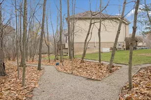 1985 Christopher Ct, West Bloomfield, MI 48324 - Photo 53