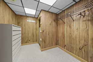 1111 N Lake Pleasant Rd, Hillsdale, MI 49242 - Photo 61