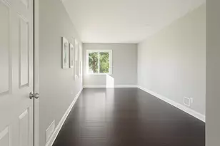 1473 E Harry Ave, Hazel Park, MI 48030 - Photo 7