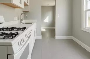 1473 E Harry Ave, Hazel Park, MI 48030 - Photo 5