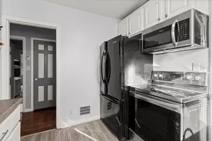 2612 Grindley Park St, Dearborn, MI 48124 - Photo 19