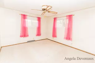 9375 Russell Dr, Greenville, MI 48838 - Photo 17