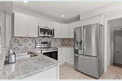 3925 W Outer Drive W, Detroit, MI 48221 - Photo 9