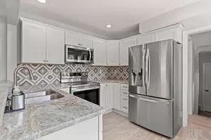 3925 W Outer Dr W, Detroit, MI 48221 - Photo 9