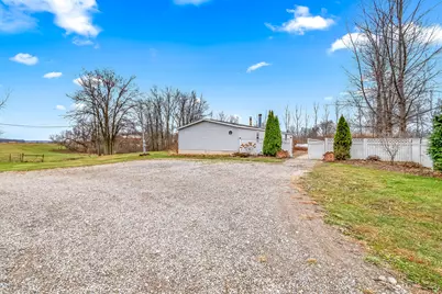 7550 Carncross Road, Pittsford, MI 49271 - Photo 15