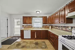 14581 Glenbeigh Ln, Cement City, MI 49233 - Photo 13