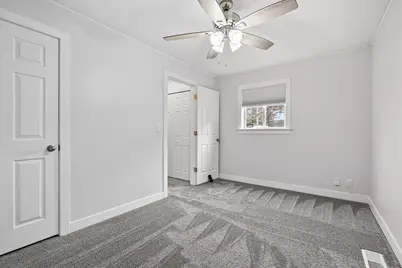 646 S Shore Drive, Portage, MI 49002 - Photo 11