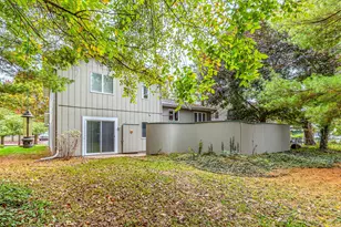 51 Chestnut Dr, Chelsea, MI 48118 - Photo 7