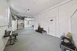 1302 Cooper St, Jackson, MI 49202 - Photo 33