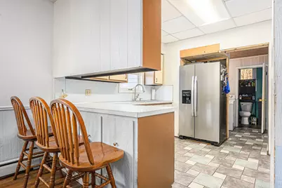 211 N Maple Street, Sturgis, MI 49091 - Photo 7