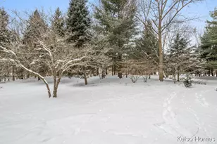 635 N Linden St, Marshall, MI 49068 - Photo 59