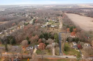 635 N Linden St, Marshall, MI 49068 - Photo 71