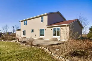 9227 Yager Rd, Columbus, MI 48063 - Photo 3