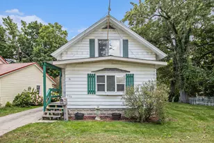 520 E Thorn St, Hastings, MI 49058 - Photo 5