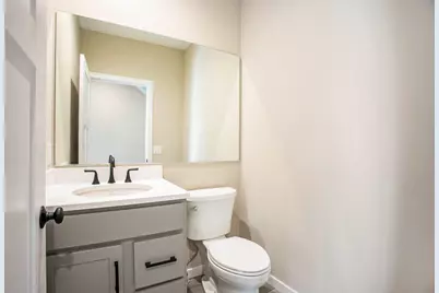 1032 Arlington Avenue, Grand Haven, MI 49417 - Photo 17