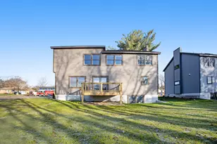 1032 Arlington Ave, Grand Haven, MI 49417 - Photo 45