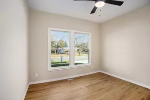 1032 Arlington Ave, Grand Haven, MI 49417 - Photo 7