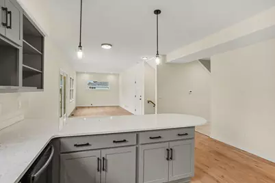 1032 Arlington Avenue, Grand Haven, MI 49417 - Photo 11
