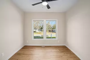 1032 Arlington Ave, Grand Haven, MI 49417 - Photo 7