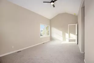 1032 Arlington Ave, Grand Haven, MI 49417 - Photo 25