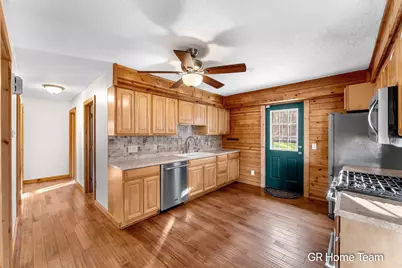 7649 Main Street, Newaygo, MI 49337 - Photo 9