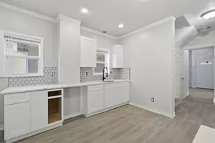 280 Holbrook, Detroit, MI 48202 - Photo 7