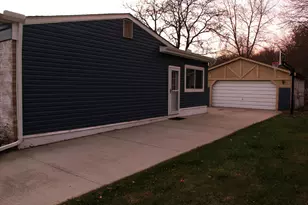 43592 Champlain Ct, Canton, MI 48188 - Photo 25