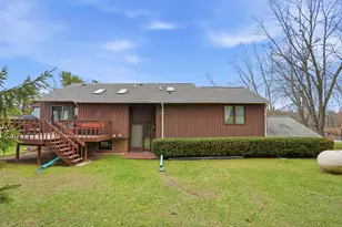 2725 Cooley Lake Rd, Highland, MI 48356 - Photo 45