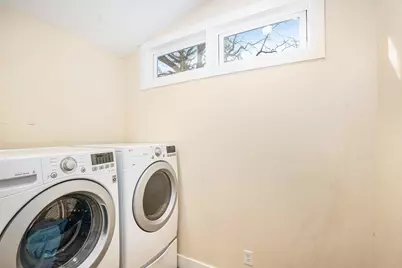 215 S Division Avenue, Fremont, MI 49412 - Photo 17