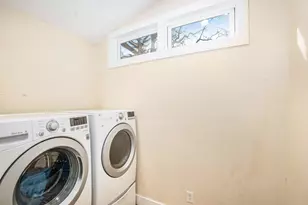 215 S Division Ave, Fremont, MI 49412 - Photo 17