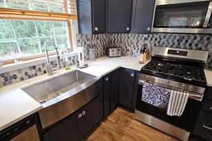 9138 White Pine Dr, Canadian Lakes, MI 49346 - Photo 7