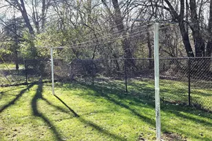 44 Leroy St, Hillsdale, MI 49242 - Photo 37